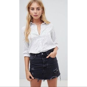Tiny hearts button up